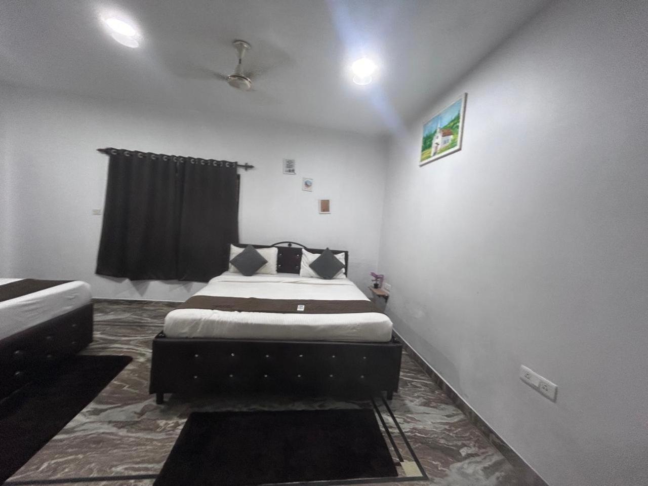 Hotel Baga Place חדר תמונה