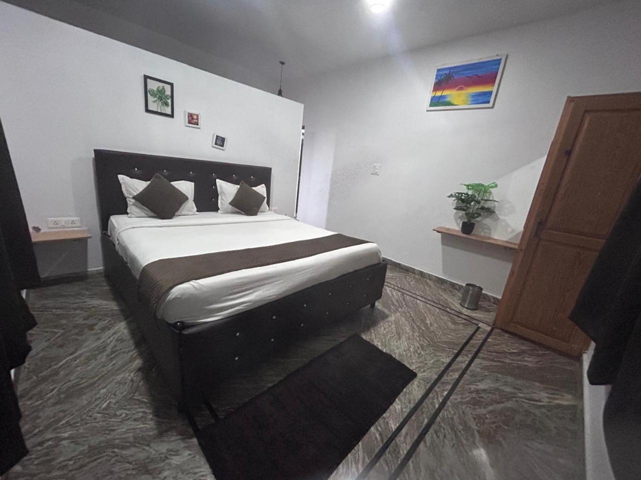 Hotel Baga Place חדר תמונה