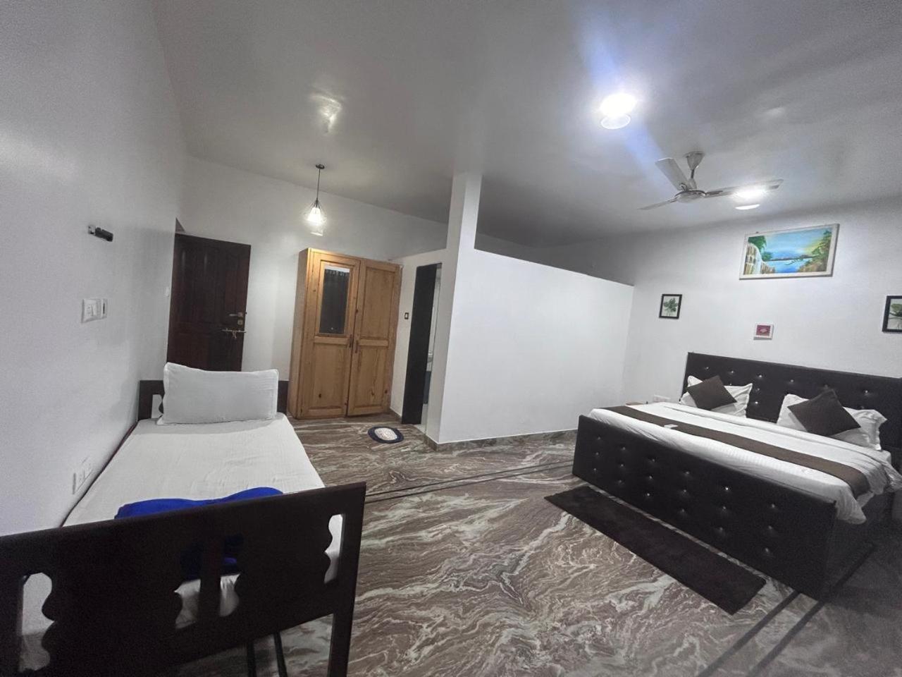 Hotel Baga Place חדר תמונה